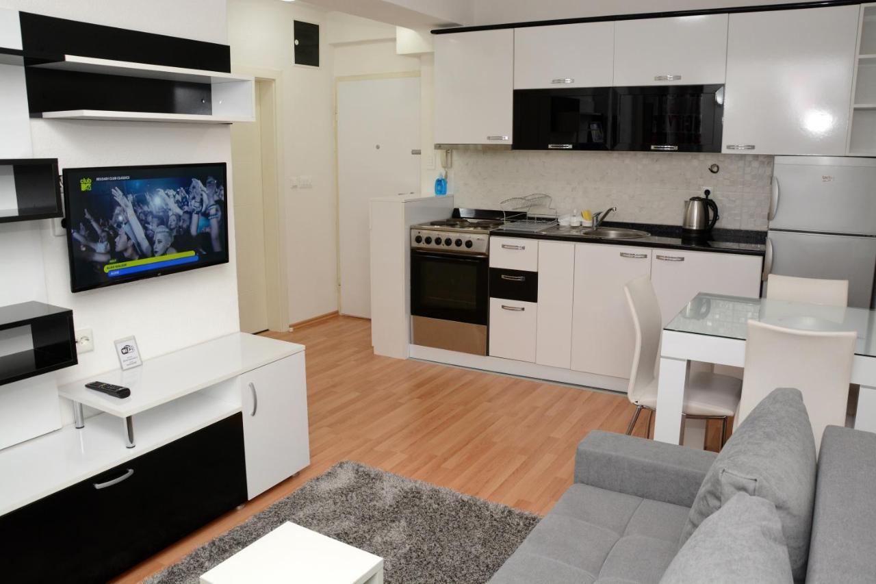 Central Deluxe Apartments Ohrid Esterno foto