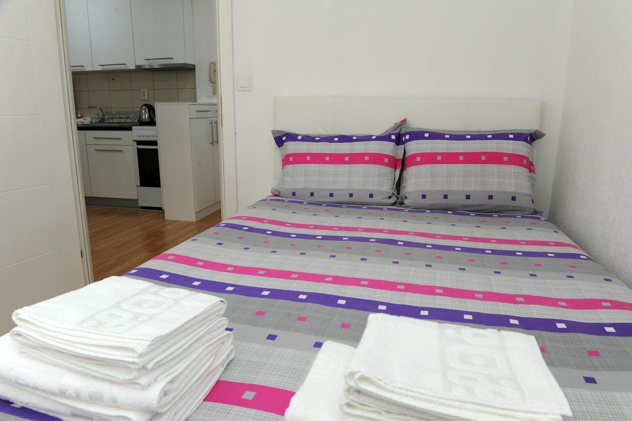 Central Deluxe Apartments Ohrid Esterno foto