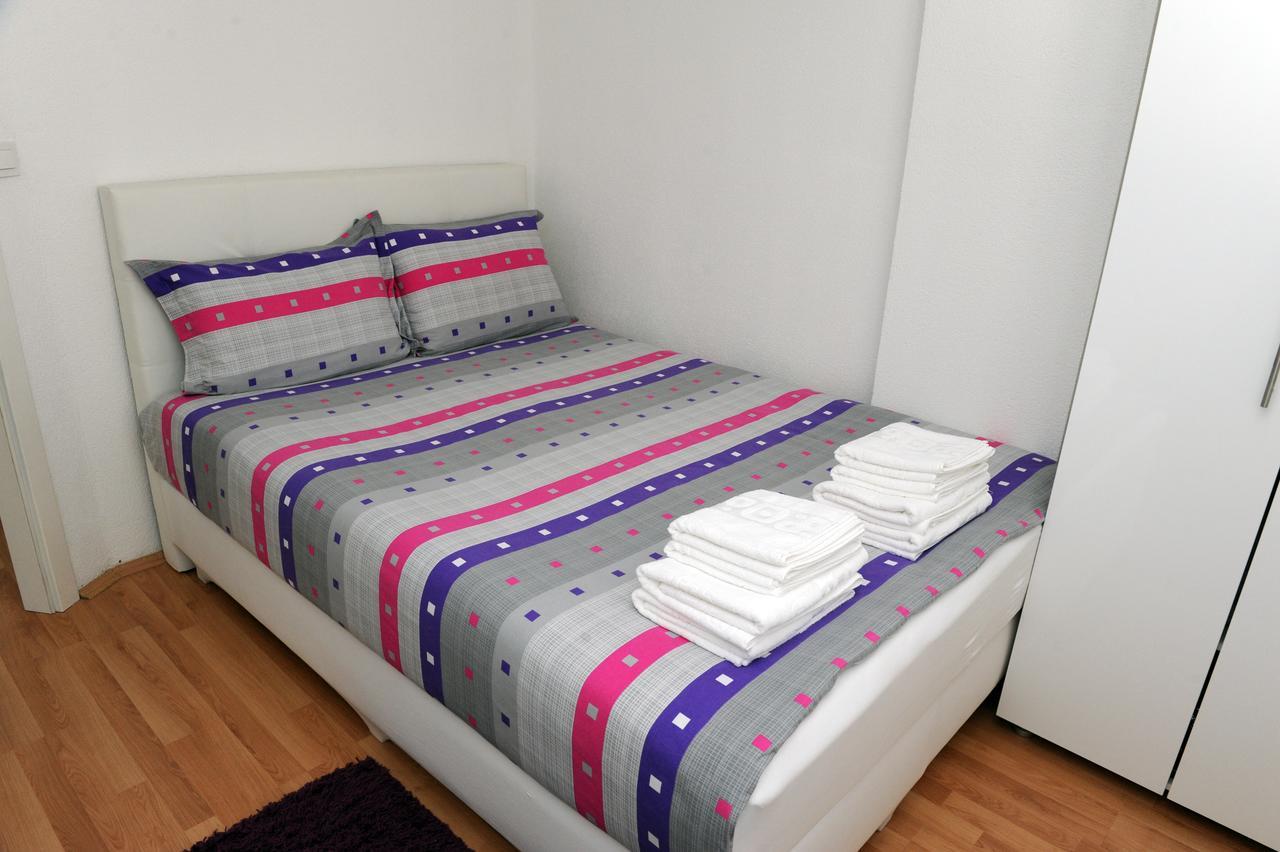 Central Deluxe Apartments Ohrid Esterno foto